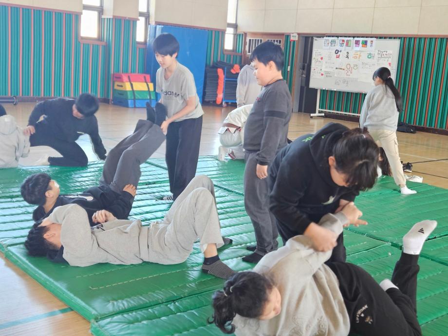 2025년 상반기 탄천면 여울지역아동센터 [주짓수] 이미지